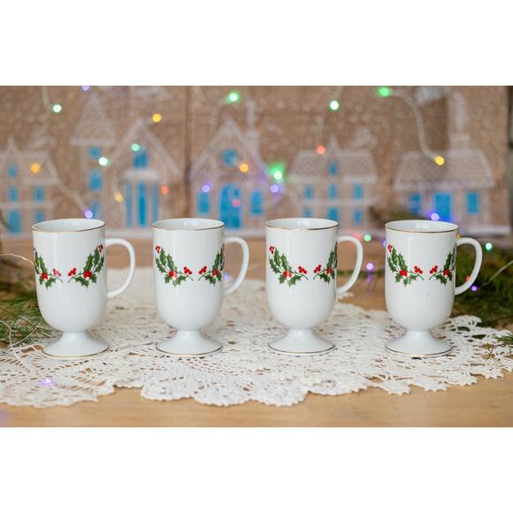 Set of 4 Vintage Irish Coffee Mugs - Christmas Holly & Berries with Gold Trim - Picture 2 of 7